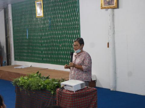 โครงการฝึกอบรมศึกษาดูงานเสริมสร้างความรู้ด้านเศรษฐกิจพอเพียง