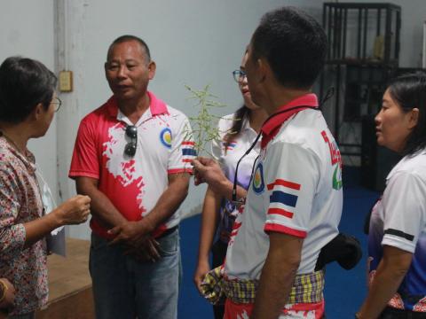 โครงการฝึกอบรมศึกษาดูงานเสริมสร้างความรู้ด้านเศรษฐกิจพอเพียง