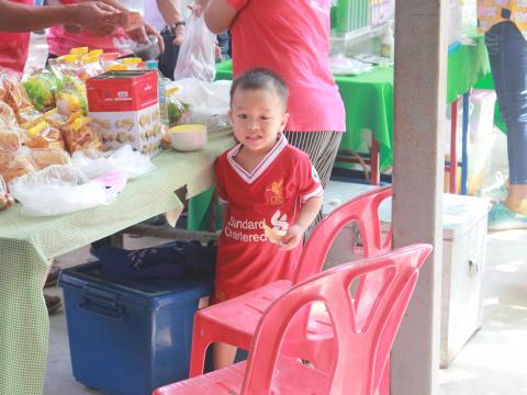 โครงการฝึกอบรมศึกษาดูงานเสริมสร้างความรู้ด้านเศรษฐกิจพอเพียง