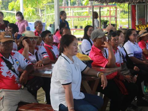 โครงการฝึกอบรมศึกษาดูงานเสริมสร้างความรู้ด้านเศรษฐกิจพอเพียง
