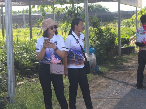 โครงการฝึกอบรมศึกษาดูงานเสริมสร้างความรู้ด้านเศรษฐกิจพอเพียง